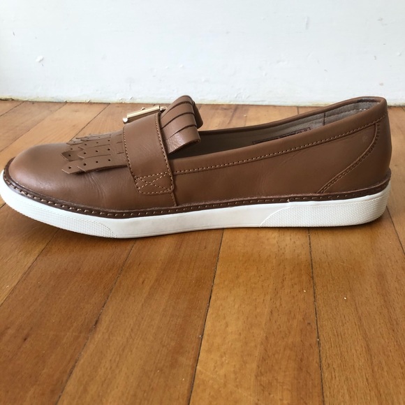 vionic cambridge loafers
